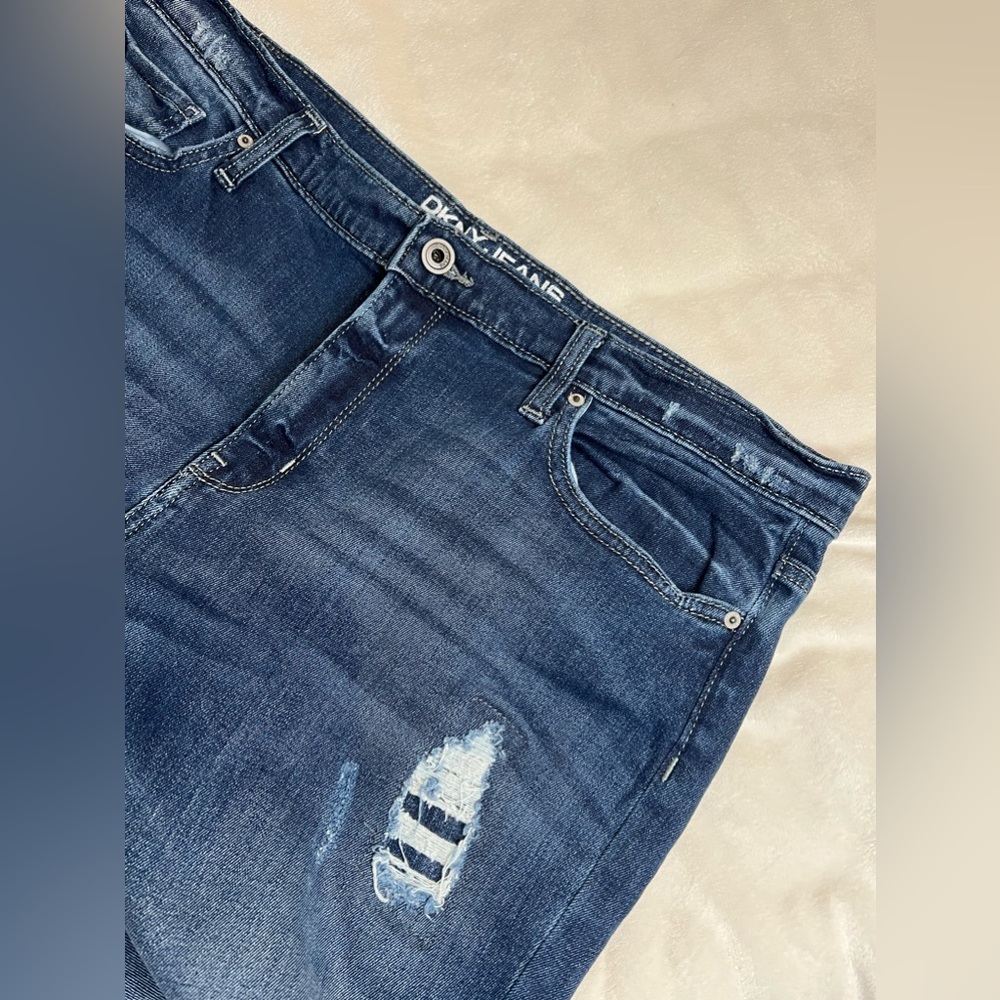DKNY Jeans Bowery Boyfriend Size 12